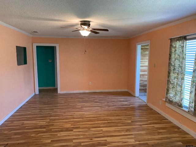 1007 S Palestine St, Athens, TX 75751