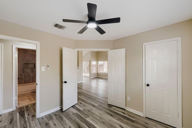 18558 Meadows Way Drive, Houston, TX 77084