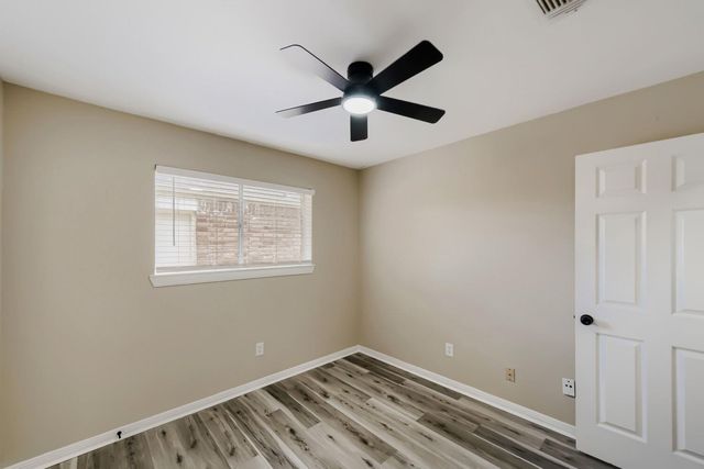 18558 Meadows Way Drive, Houston, TX 77084