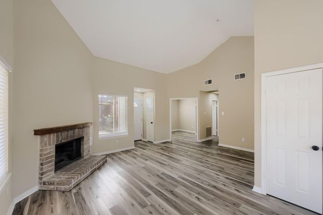 18558 Meadows Way Drive, Houston, TX 77084