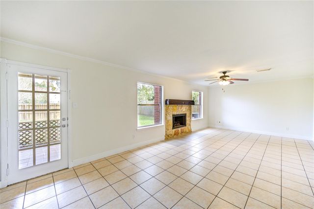 15926 Mission Glen Drive, Houston, TX 77083