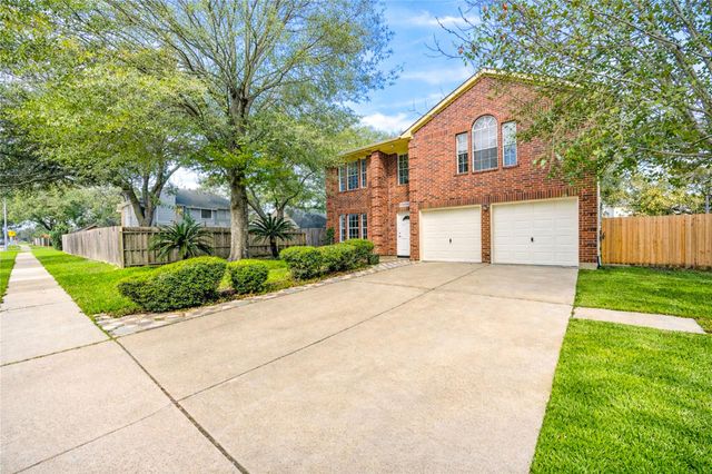 15926 Mission Glen Drive, Houston, TX 77083