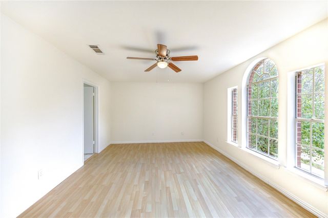 15926 Mission Glen Drive, Houston, TX 77083