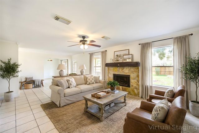 15926 Mission Glen Drive, Houston, TX 77083