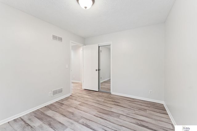 7907 Jaynes Street, Omaha, NE 68134