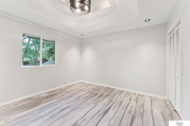 7907 Jaynes Street, Omaha, NE 68134