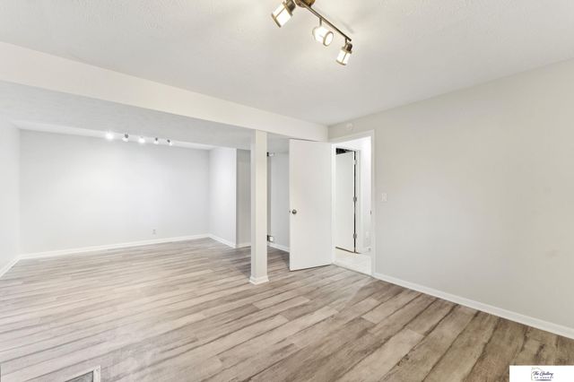 7907 Jaynes Street, Omaha, NE 68134