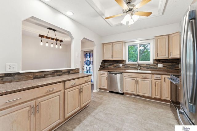 7907 Jaynes Street, Omaha, NE 68134