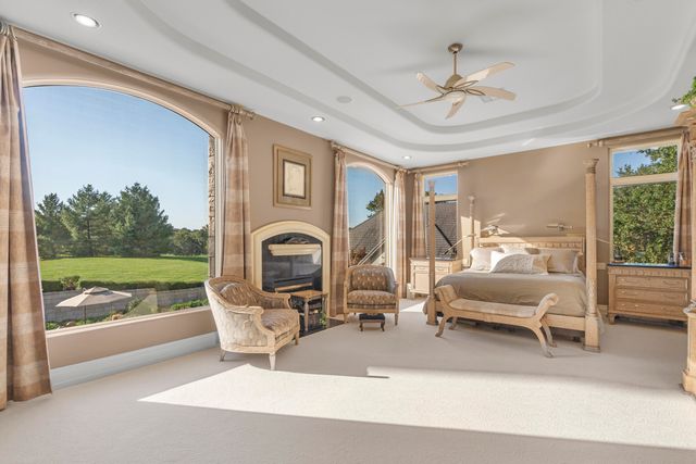 6800 S LAKOTA RIDGE LN, Columbia, MO 65203