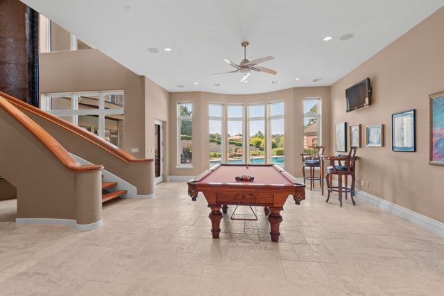 6800 S LAKOTA RIDGE LN, Columbia, MO 65203