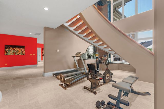 6800 S LAKOTA RIDGE LN, Columbia, MO 65203