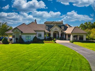 6800 S LAKOTA RIDGE LN, Columbia, MO 65203