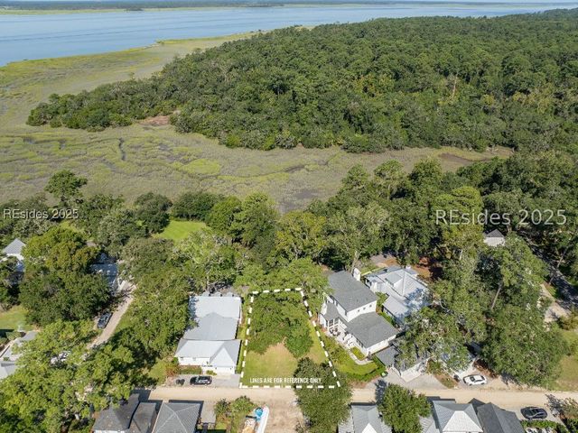 38 W Haven, Beaufort, SC 29906