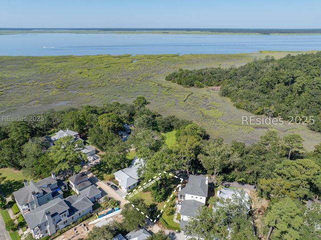 38 W Haven, Beaufort, SC 29906