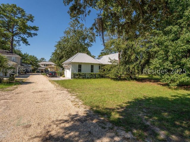 38 W Haven, Beaufort, SC 29906