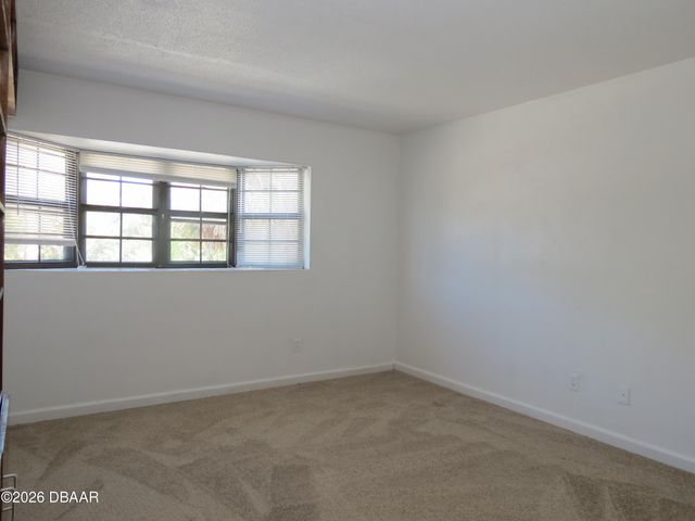 625 N Halifax Ave Apt 6, Daytona Beach, FL 32118