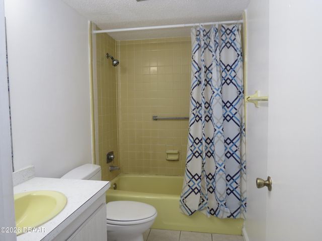 625 N Halifax Ave Apt 6, Daytona Beach, FL 32118