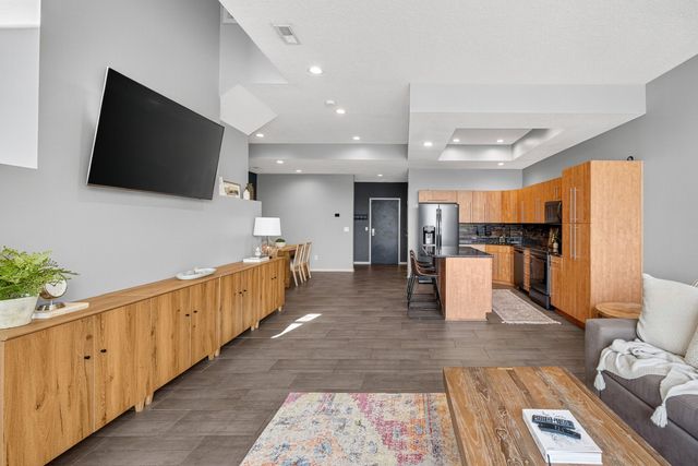 640 S 50th Street 2204, West Des Moines, IA 50265