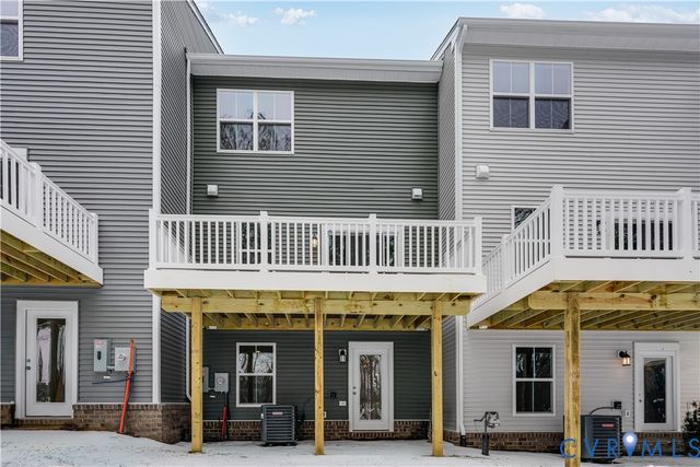 8728 Pioneer Hill Dr, Chesterfield, VA 23832