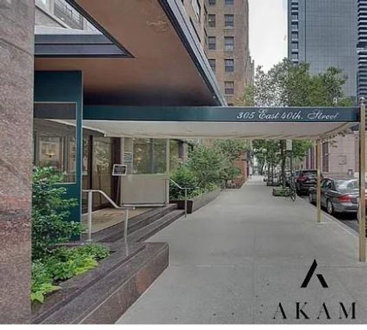 305 E 40th St Apt 2T, New York City, NY 10016