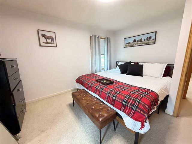 927 Gilbert Street, Eau Claire, WI 54703
