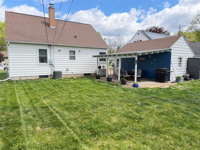 927 Gilbert Street, Eau Claire, WI 54703