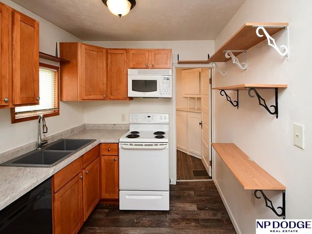 2337 N 67Th Street, Lincoln, NE 68507