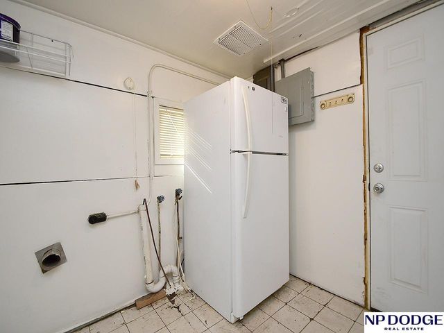 2337 N 67Th Street, Lincoln, NE 68507
