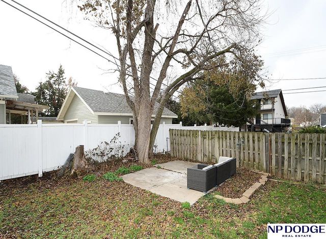 2337 N 67Th Street, Lincoln, NE 68507