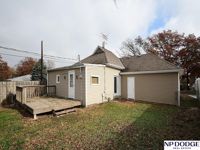 2337 N 67Th Street, Lincoln, NE 68507