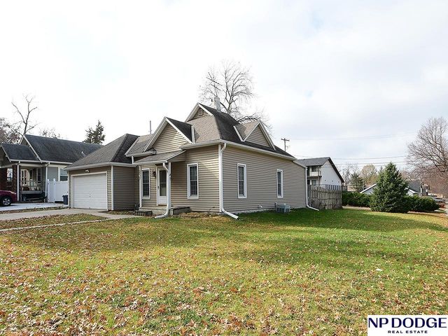 2337 N 67Th Street, Lincoln, NE 68507
