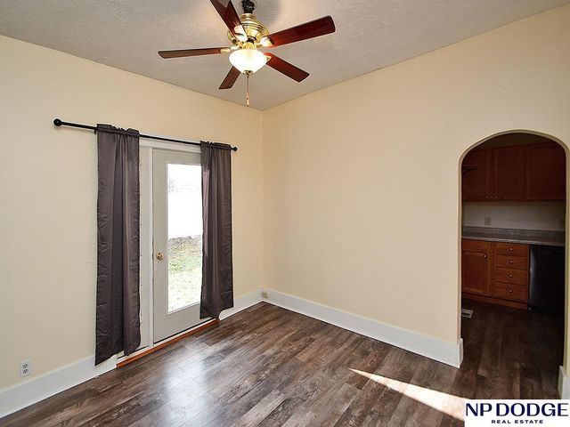 2337 N 67Th Street, Lincoln, NE 68507
