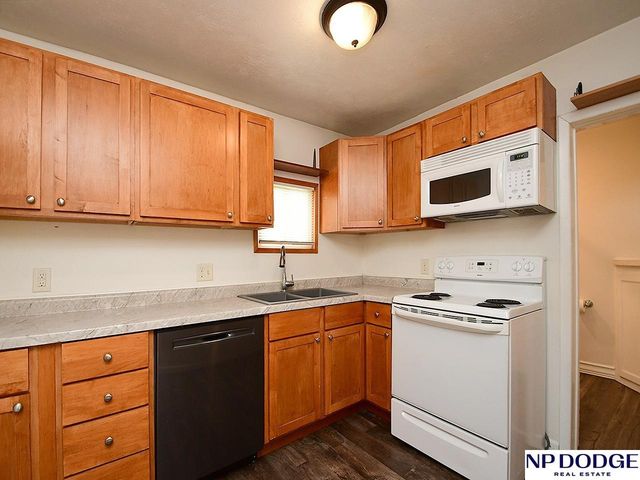 2337 N 67Th Street, Lincoln, NE 68507