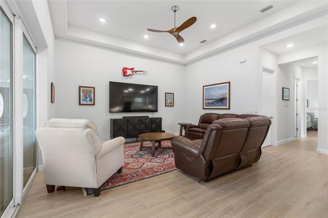 114 NEW LEATHERWOOD DRIVE, Palm Coast, FL 32137
