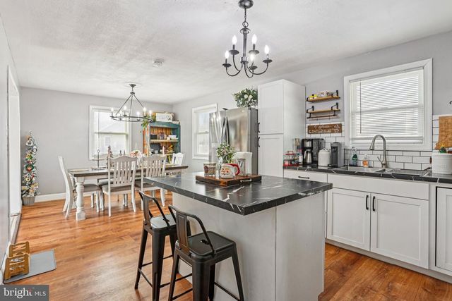 114 W LENA ST, Cape May Court House, NJ 08210