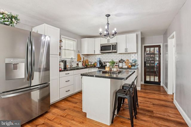 114 W LENA ST, Cape May Court House, NJ 08210