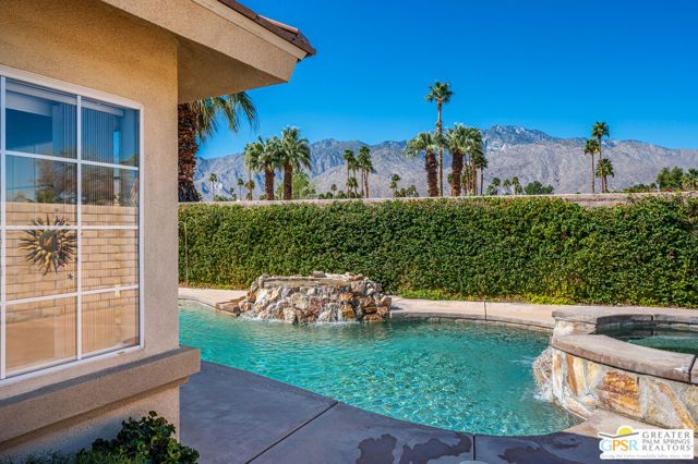 1321 Crystal Court, Palm Springs, CA 92264