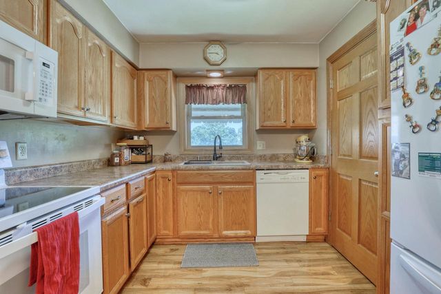 621 W Main STREET, West Bend, WI 53090