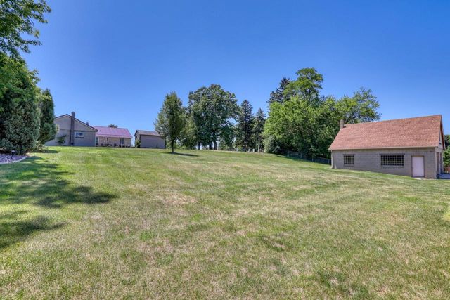 621 W Main STREET, West Bend, WI 53090