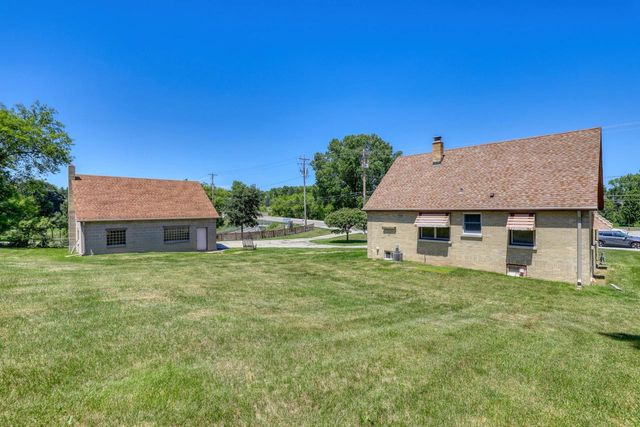 621 W Main STREET, West Bend, WI 53090