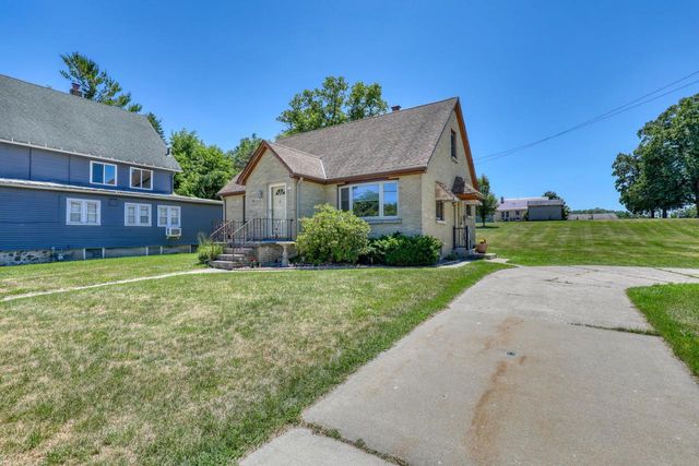 621 W Main STREET, West Bend, WI 53090