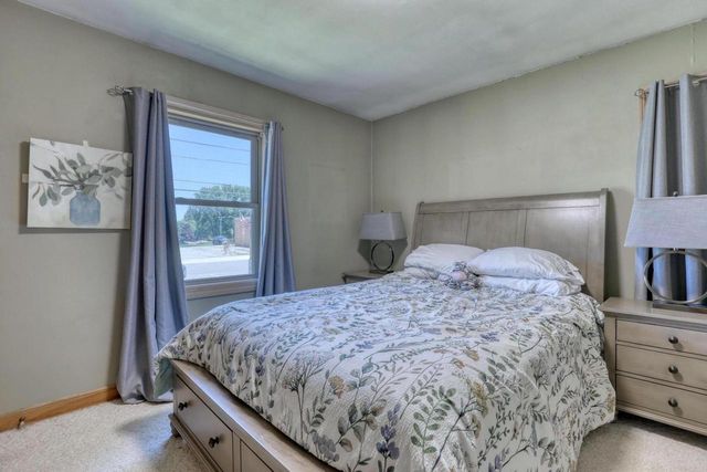 621 W Main STREET, West Bend, WI 53090