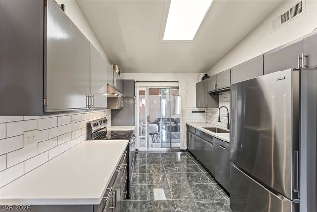 4247 Rollingstone Drive, Las Vegas, NV 89103