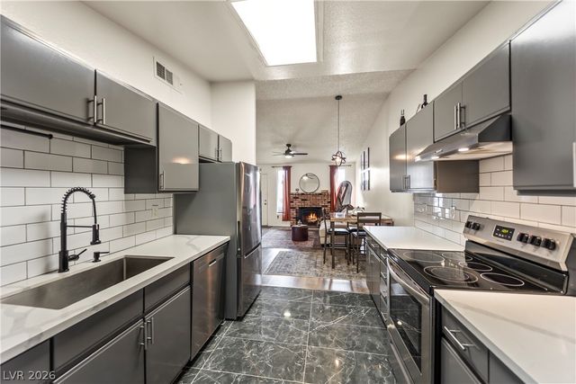 4247 Rollingstone Drive, Las Vegas, NV 89103