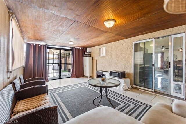 4247 Rollingstone Drive, Las Vegas, NV 89103