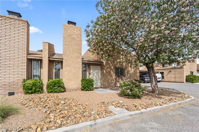 4247 Rollingstone Drive, Las Vegas, NV 89103