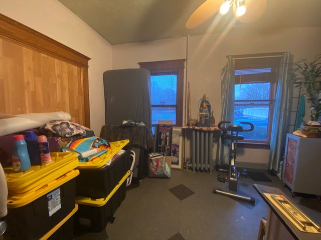 521 Liberty St, Springfield, MA 01104