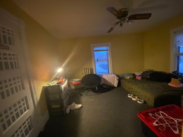 521 Liberty St, Springfield, MA 01104