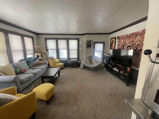 229 E IRVING AVENUE, Oshkosh, WI 54901