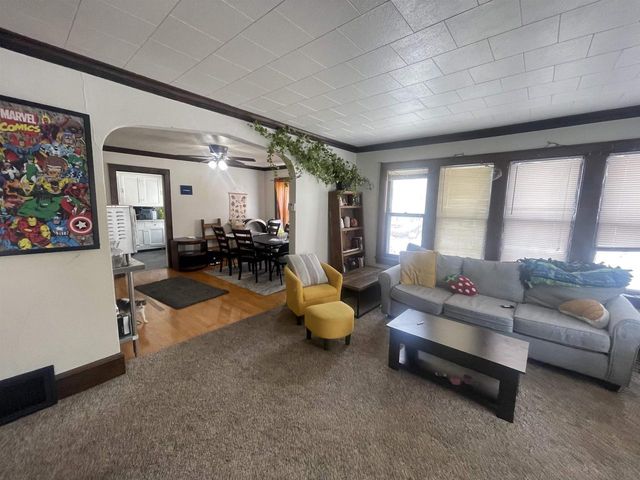 229 E IRVING AVENUE, Oshkosh, WI 54901